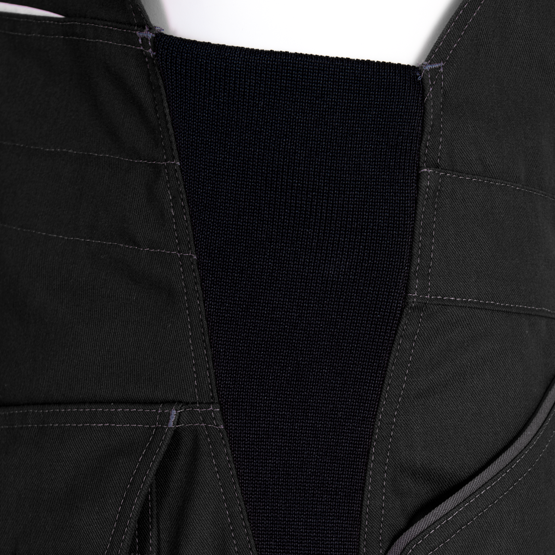 GREYBULL 2.0 Latzhose Detail