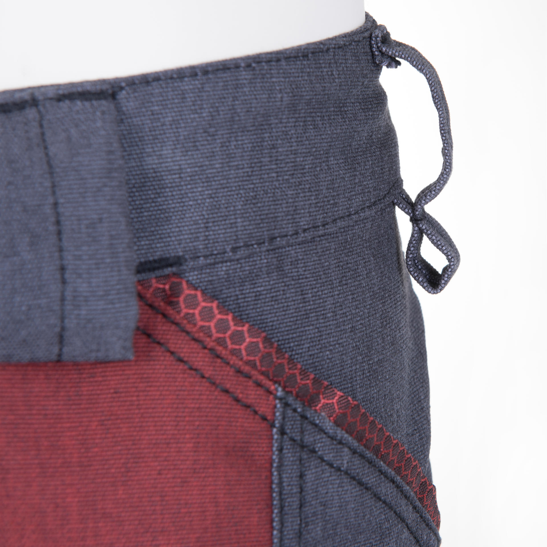 HERO FLEX Bermuda Detail
