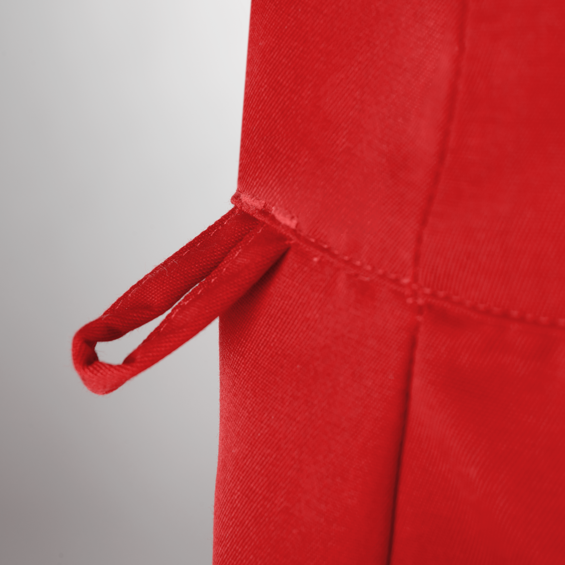 CONCEPT Latzschürze Detail