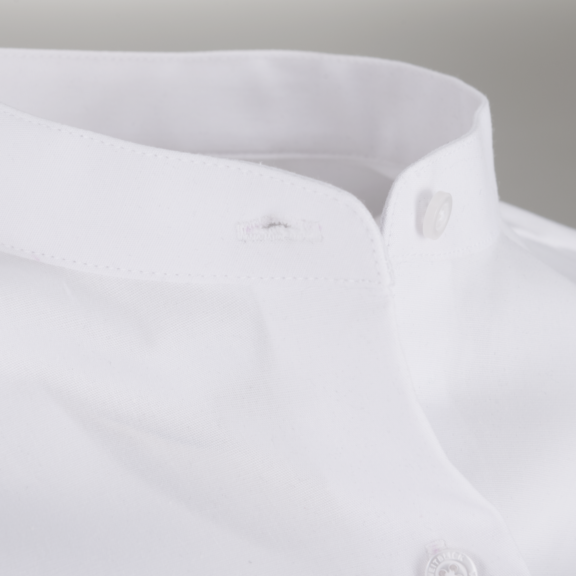 BUSINESS&CASUAL Stehkragenbluse 1/1, Damen Detail