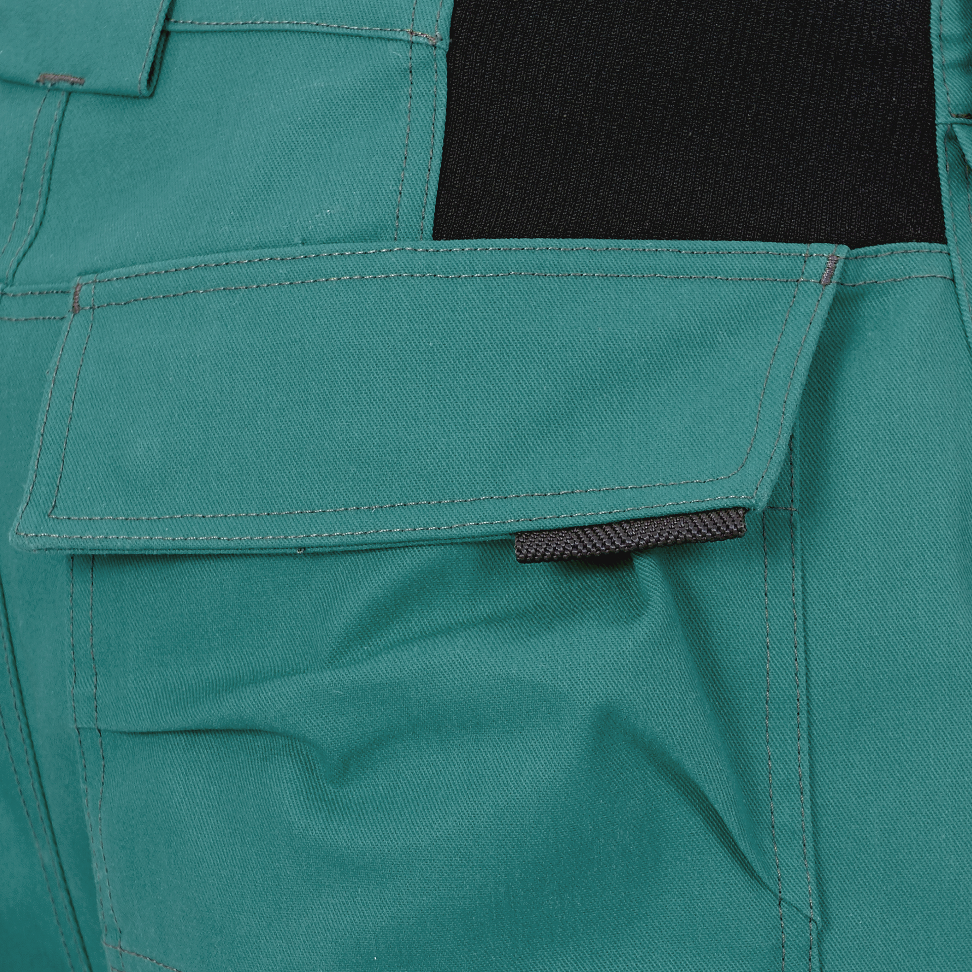 GREYBULL 2.0 Bermuda Detail