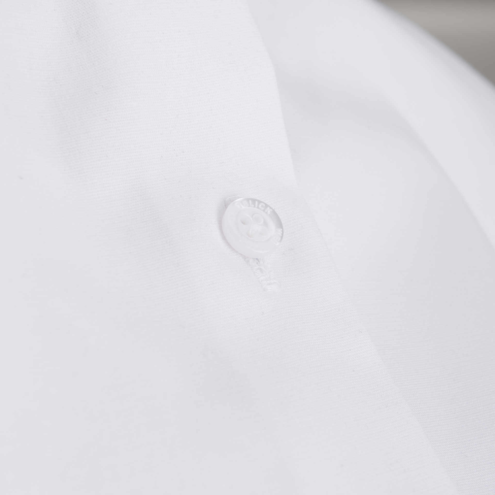 BUSINESS&CASUAL Stehkragenbluse 1/1, Damen Detail