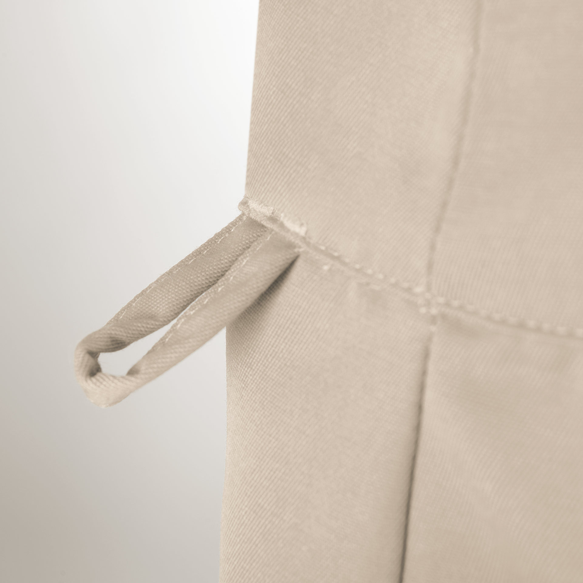 CONCEPT Latzschürze Detail
